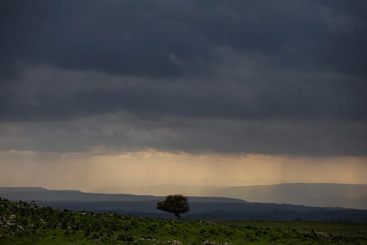 Jordan.. Stable weather on Wednesday over most areas with thunderstorms expected over eastern desert regions