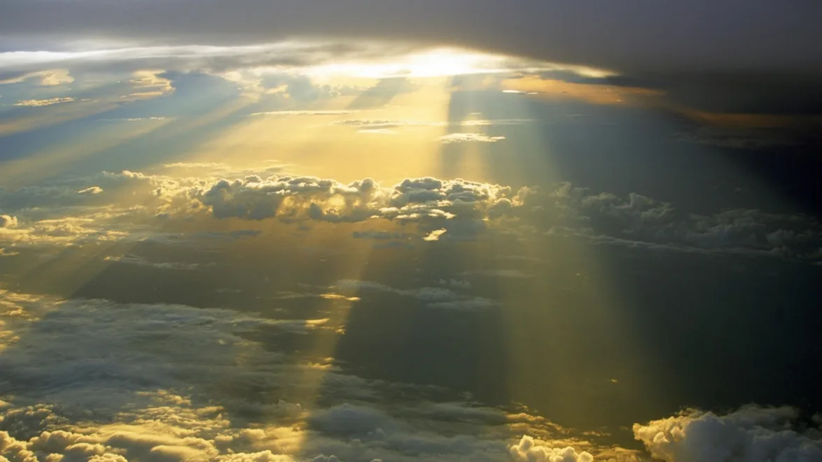 Jordan.. Moderate weather most of the time with hot conditions during midday and afternoon hours in the coming days
