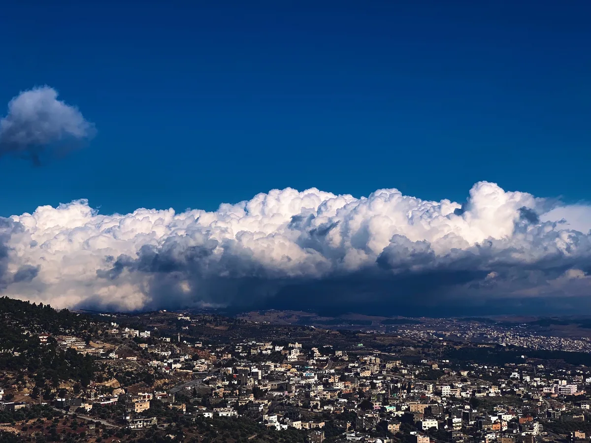 Jordan.. Temperature rise on Monday and Tuesday with return of autumn weather on Wednesday evening