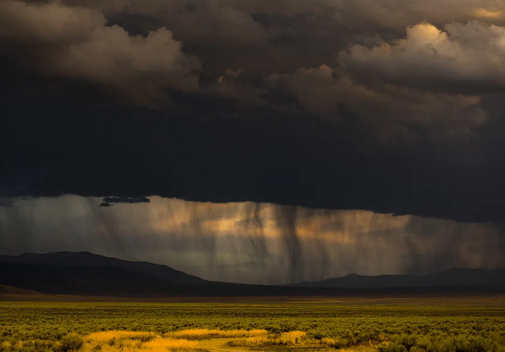 Jordan.. Cold weather with partly cloudy skies on Friday, and thundery showers expected on Saturday